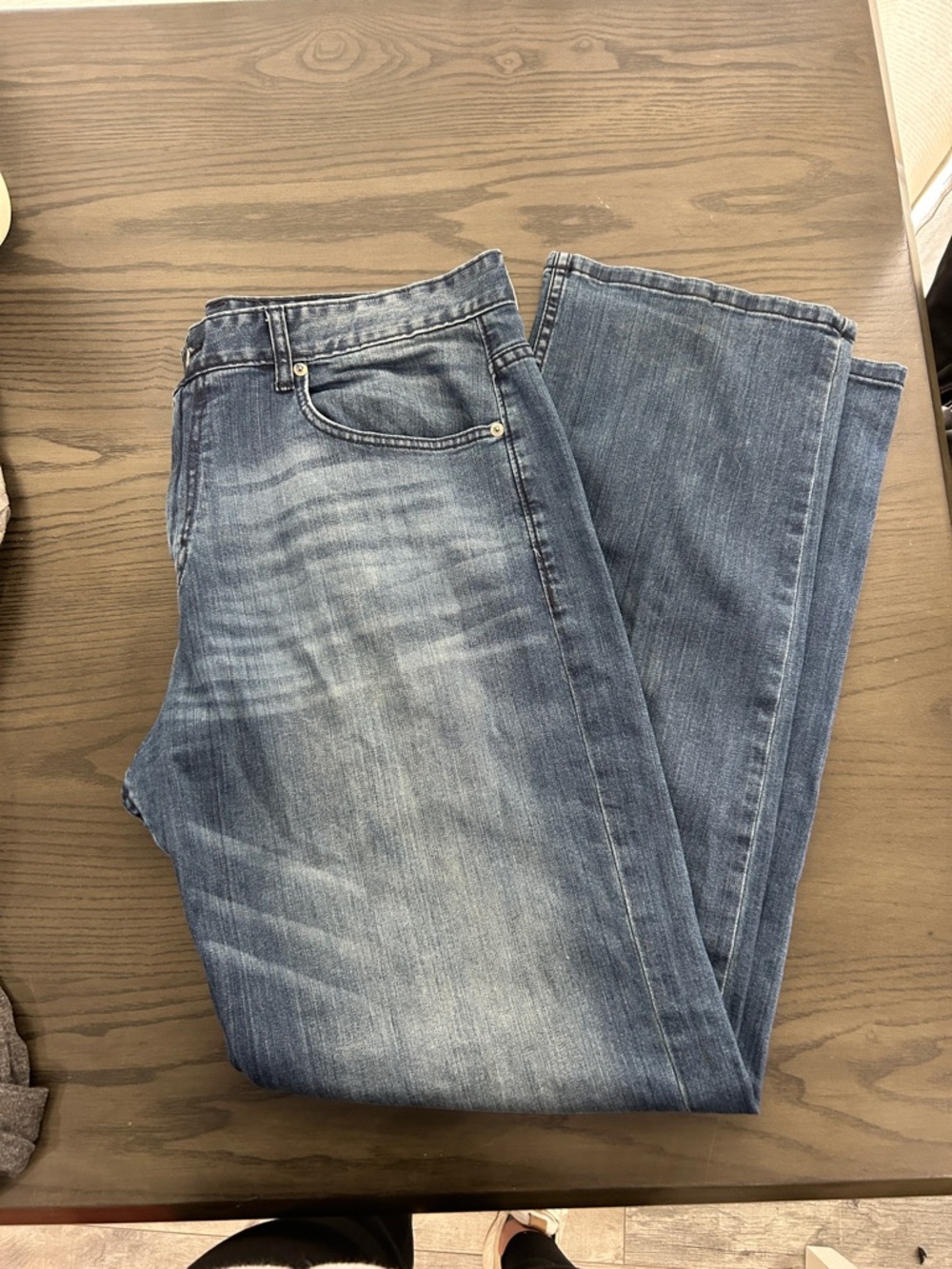 Calvin Klein Jeans Men's Faded Blue Straight Jeans 36x32